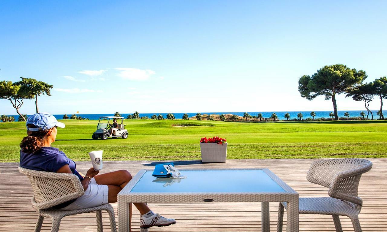 Luxurious Villa Marly I To Two Minutes The Beach Castelldefels Eksteriør billede